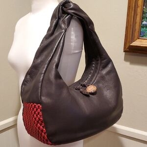 TISSA FONTANEDA Brown/ Red Leather Bubbled Accents Medium Hobo. Like New.